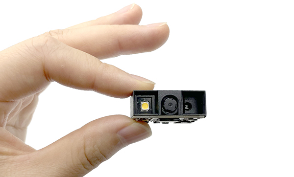 二维码识读器嵌入轻薄型手持终端，助力移动场景应用